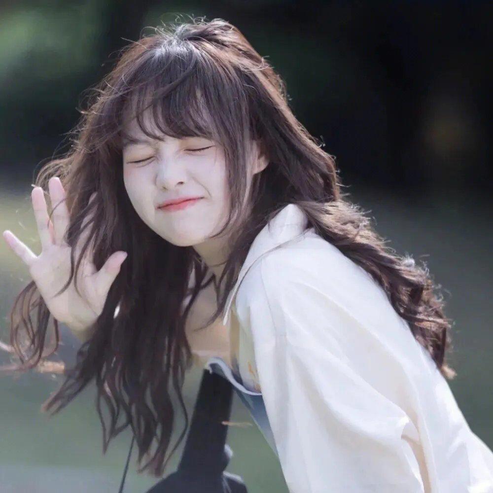 岸边露伴一动不动 忏悔室